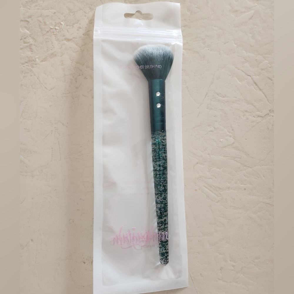 Slmissglam Green Round Blusher Brush P40
